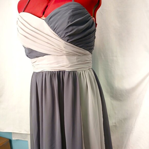 Flowy Dress with Light Grey Contrast Sash - Picture 2 of 7